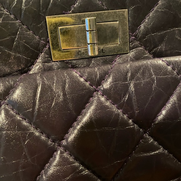 CHANEL 2.55 Reissue Aged Calfskin Black Tote Bag - Picture 6 of 12